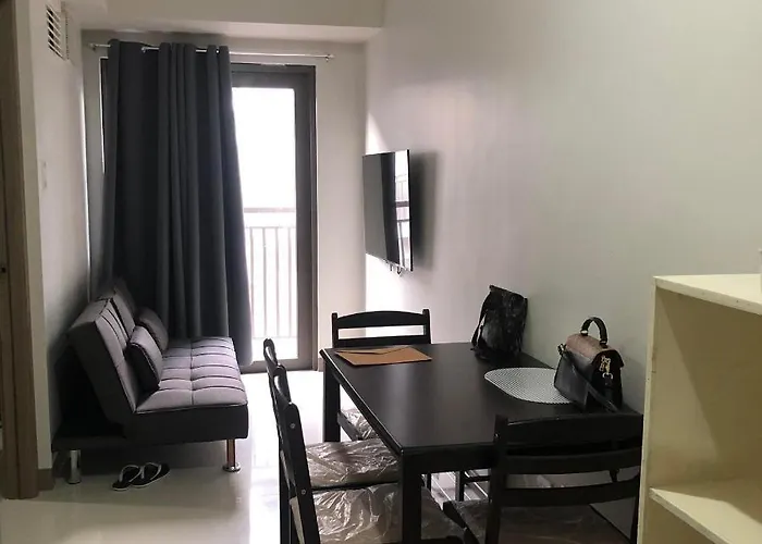 Apartment Cozy 1 Bedroom With Balcony Facing Pool Near Moa,ikea Near