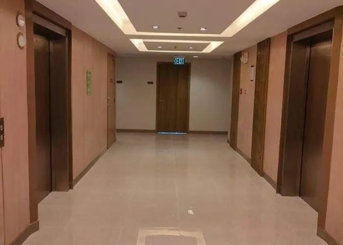 Cozy 1 Bedroom With Balcony Facing Pool Near Moa,ikea Near